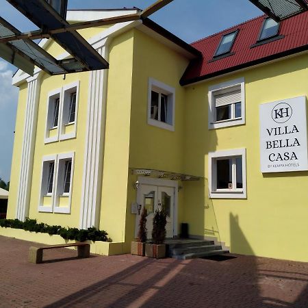 Villa Bella Casa Łomianki Kültér fotó